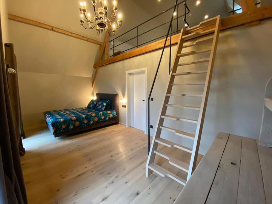 Vakantiehuis The Nuthouse Roeselare Bagian luar foto